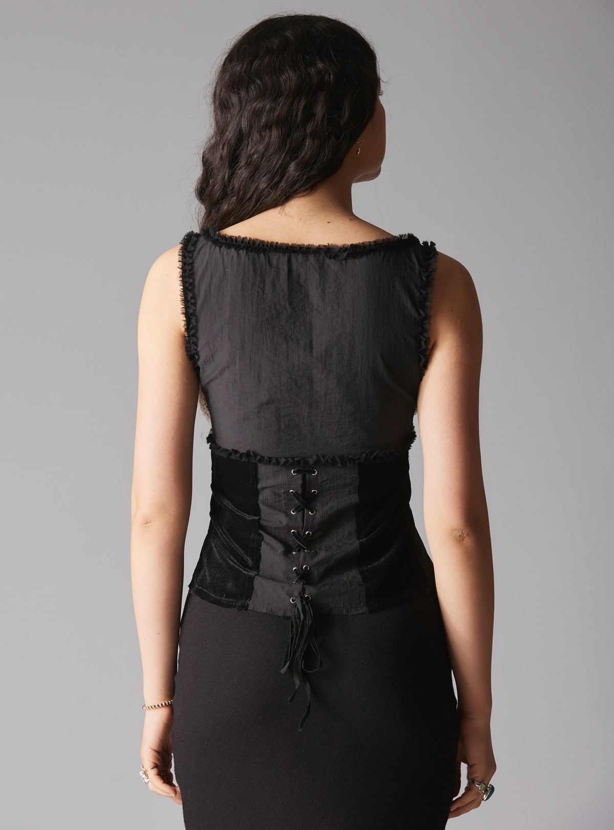 UNIF Lili Top