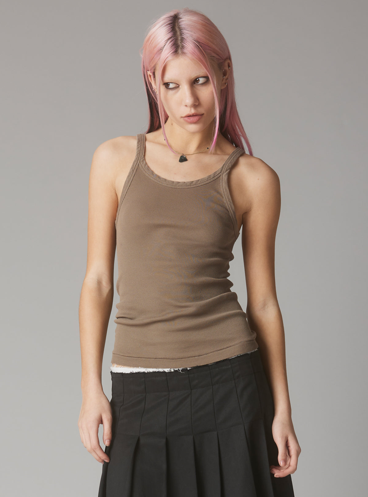 UNIF Staple Rib Tank Concrete