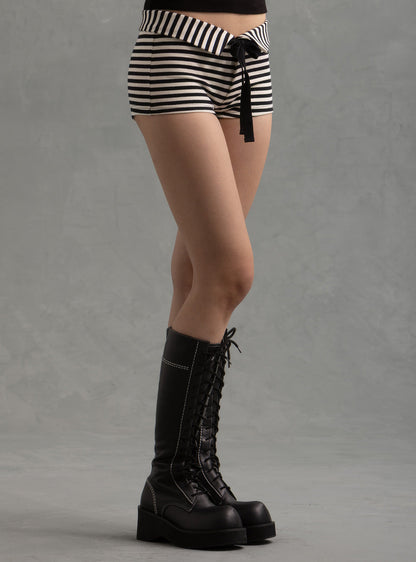UNIF Fang Shorts