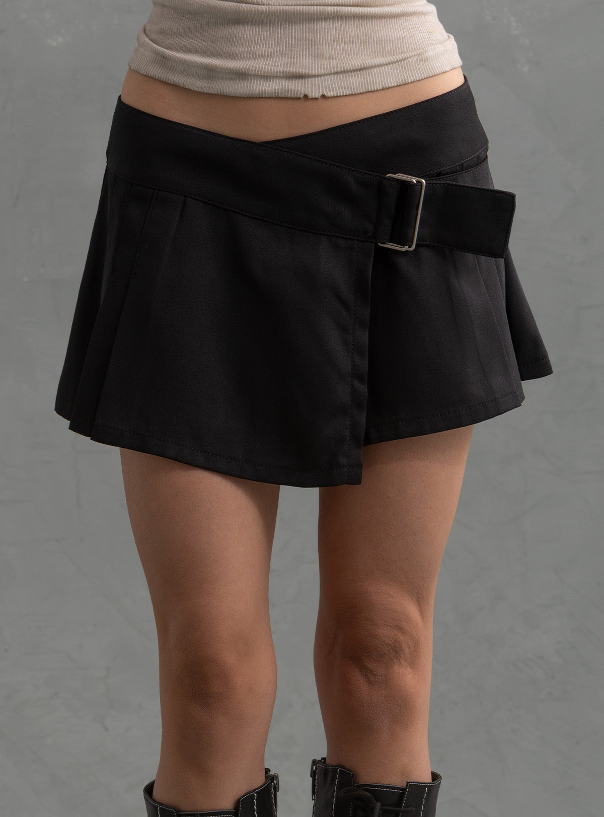 UNIF Mika Skirt
