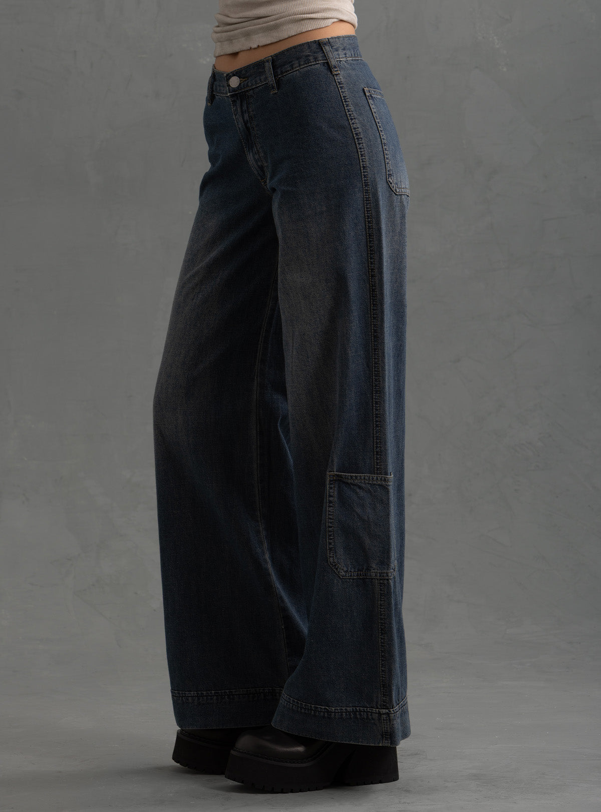 UNIF Serif Pants