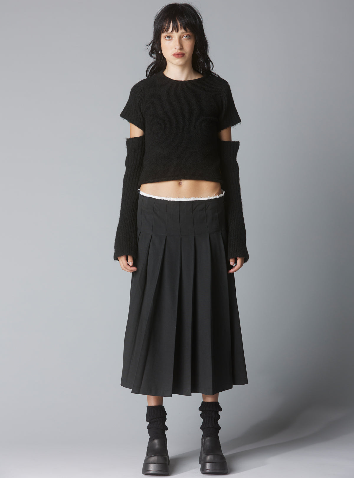 UNIF Cye Sweater