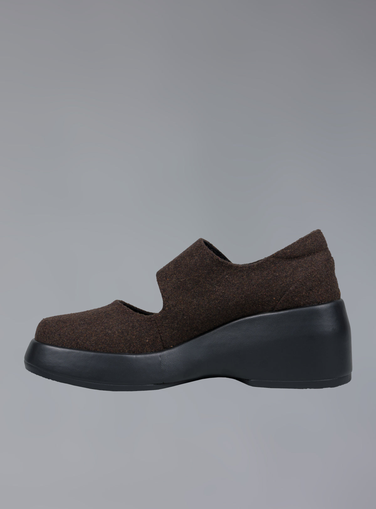 UNIF Felt Platform Sandal In Brown
