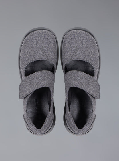 UNIF Felt Platform Sandal In Grey
