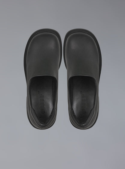 UNIF Platform Slip On Shoes in 90s Style