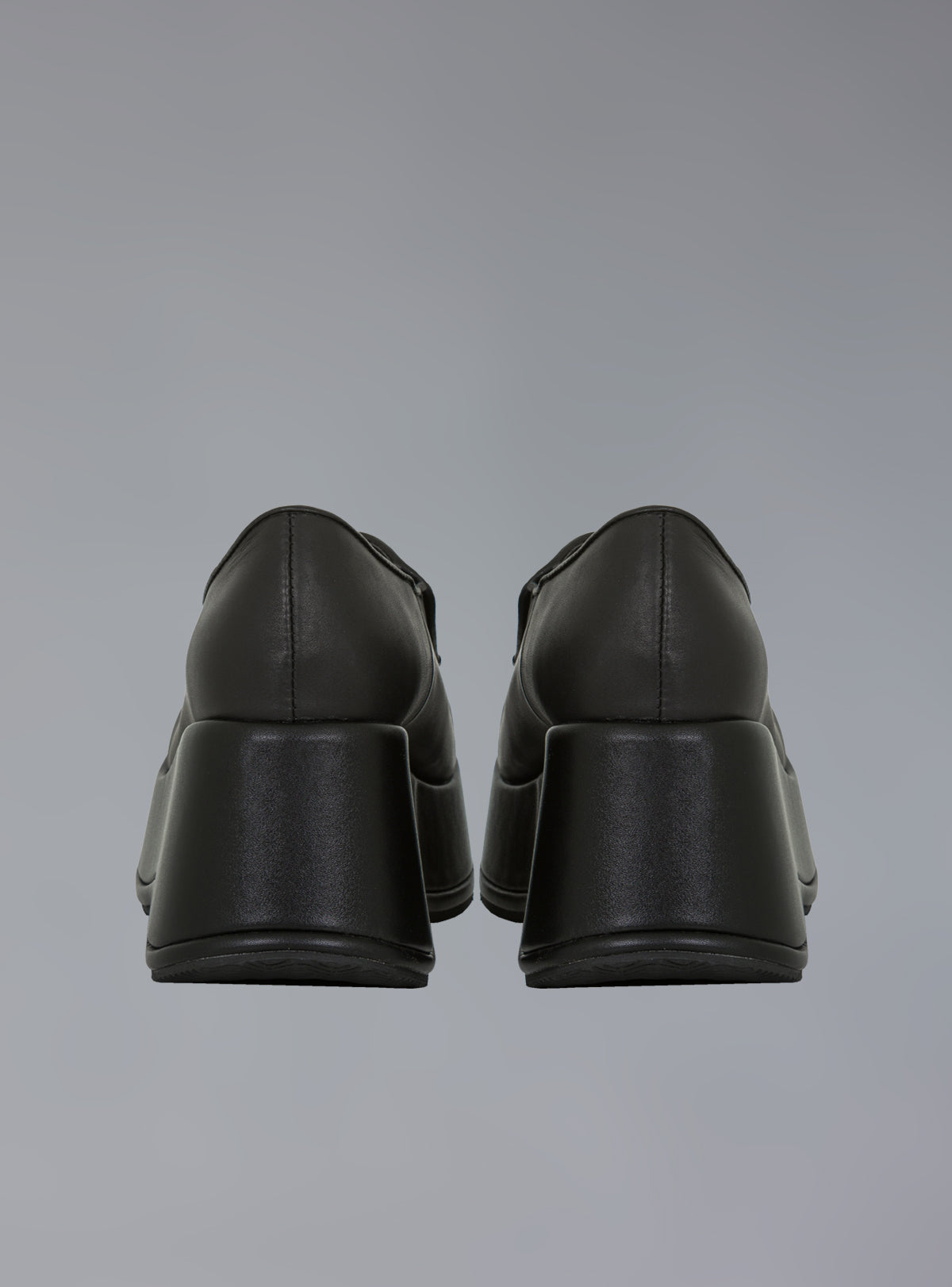 UNIF Square Toe Stacked Platform Shoe