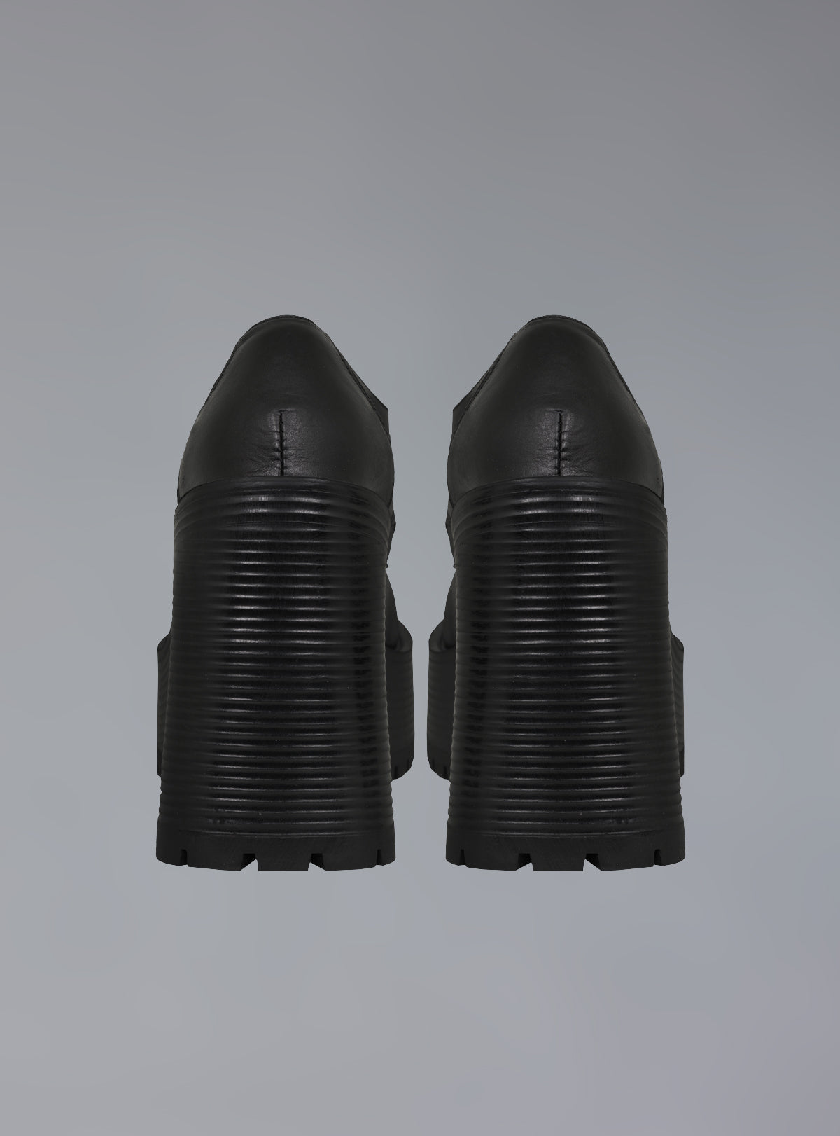 UNIF Des Shoe