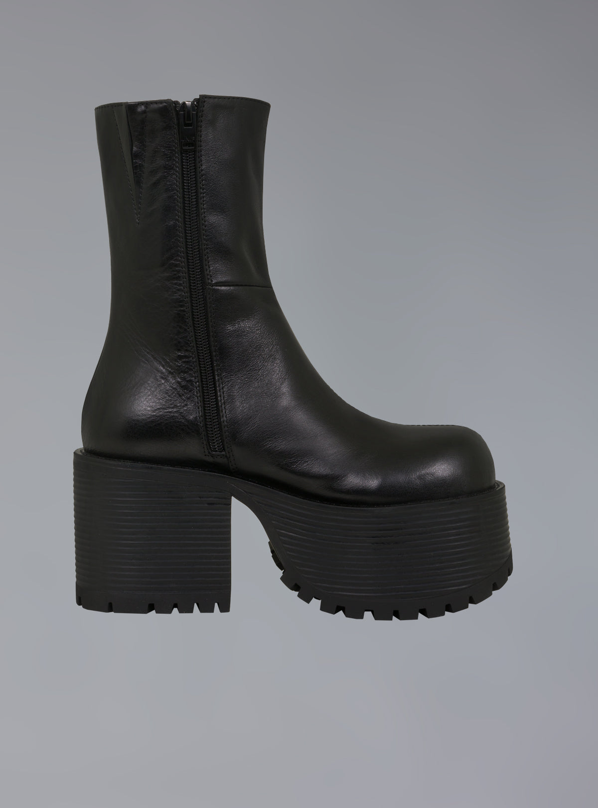 UNIF Stacked Platform Leather Boot With Heel
