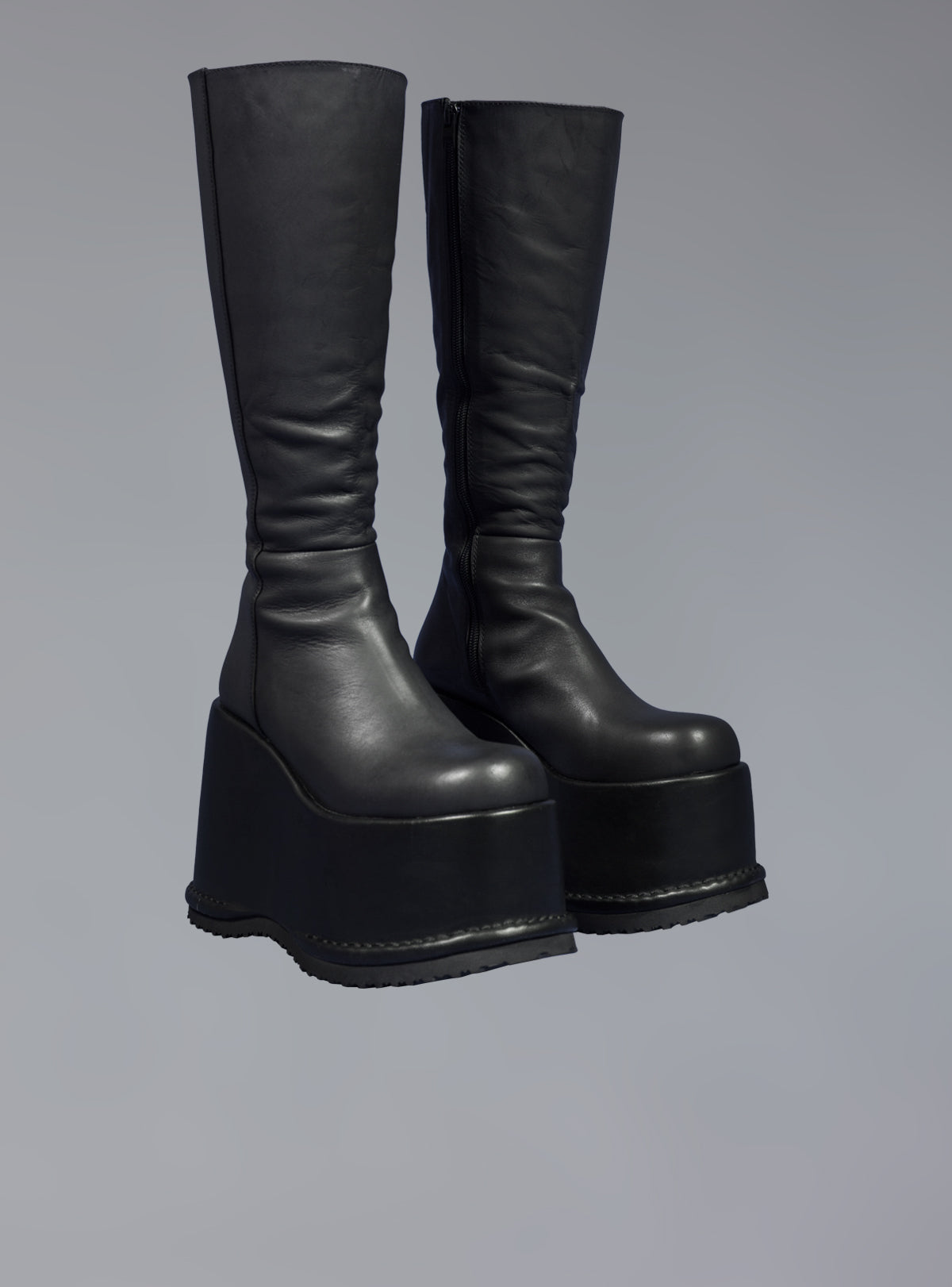 UNIF Smoke Boot