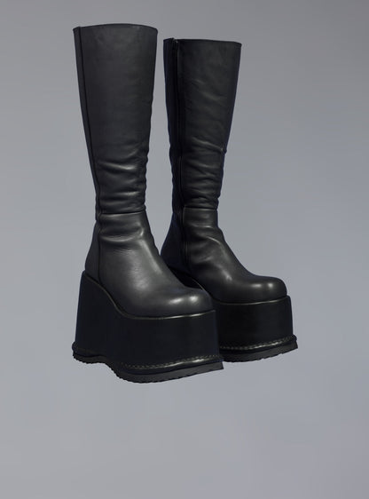 UNIF Smoke Boot