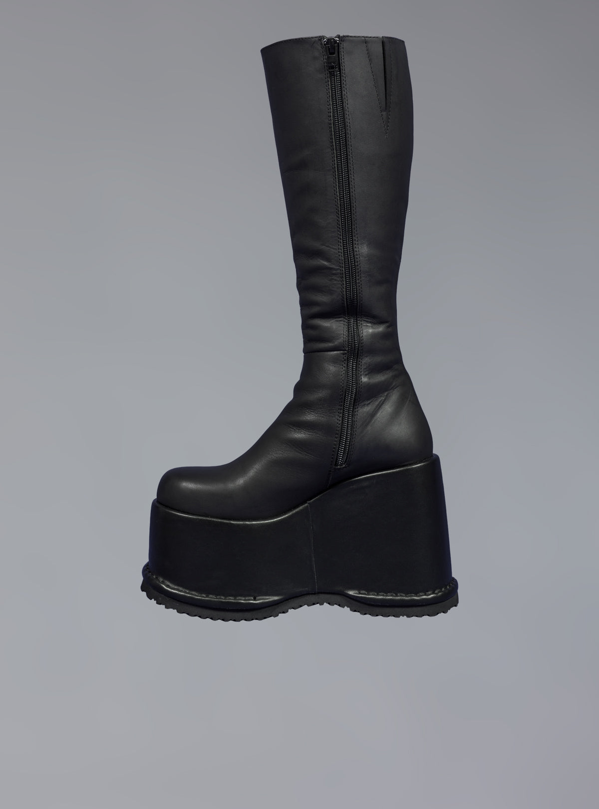 UNIF Smoke Boot