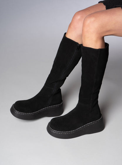 UNIF Bundt Boot -