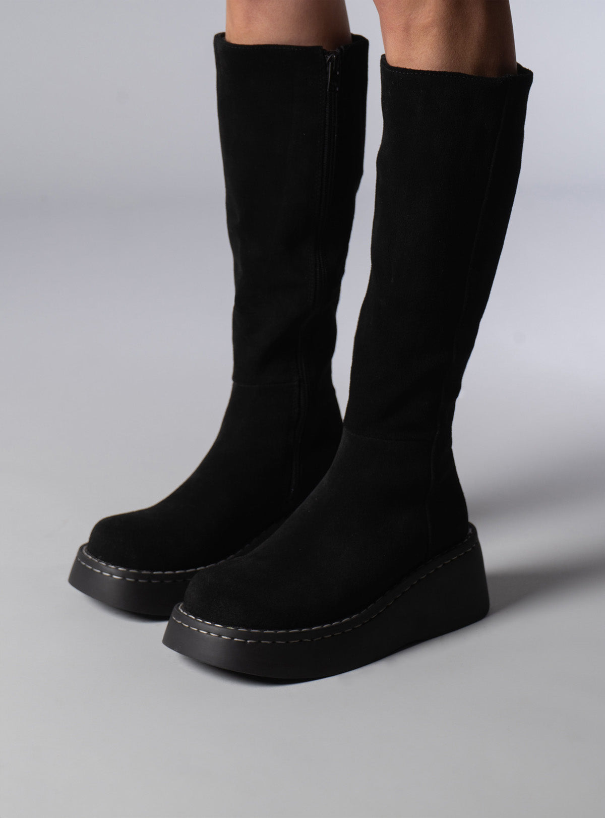 UNIF Bundt Boot -