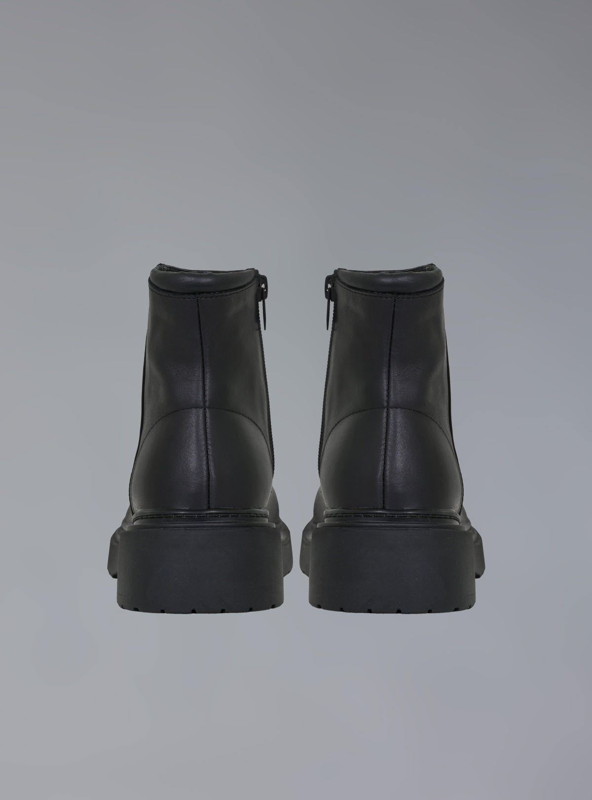 UNIF Zip-Up Leather Ankle Boot