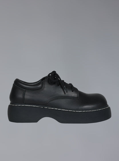 UNIF Pek Shoe