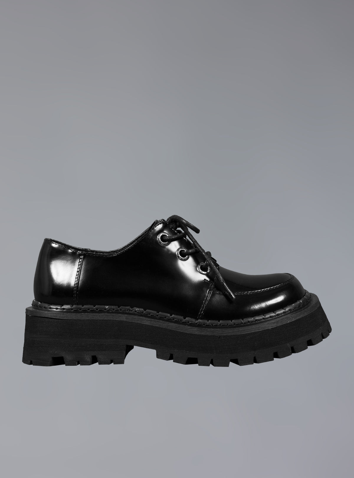 UNIF Collins Shoe