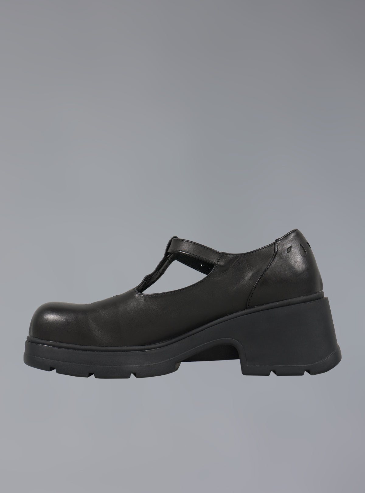 UNIF Comma Shoe
