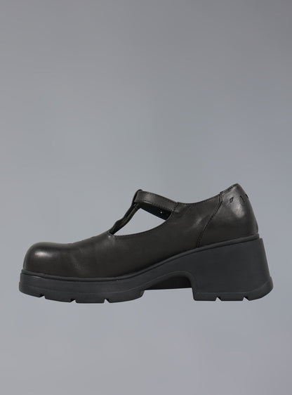 UNIF Comma Shoe