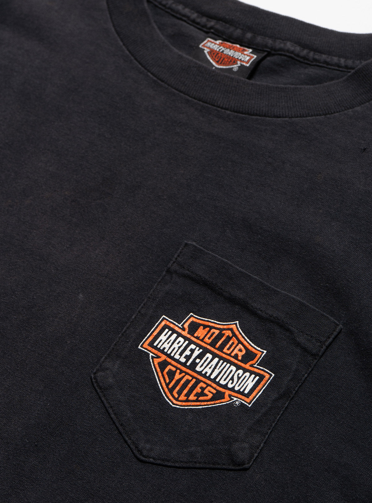 UNIF Vintage Harley Davidson Lake Shore Waukegan IL Tee