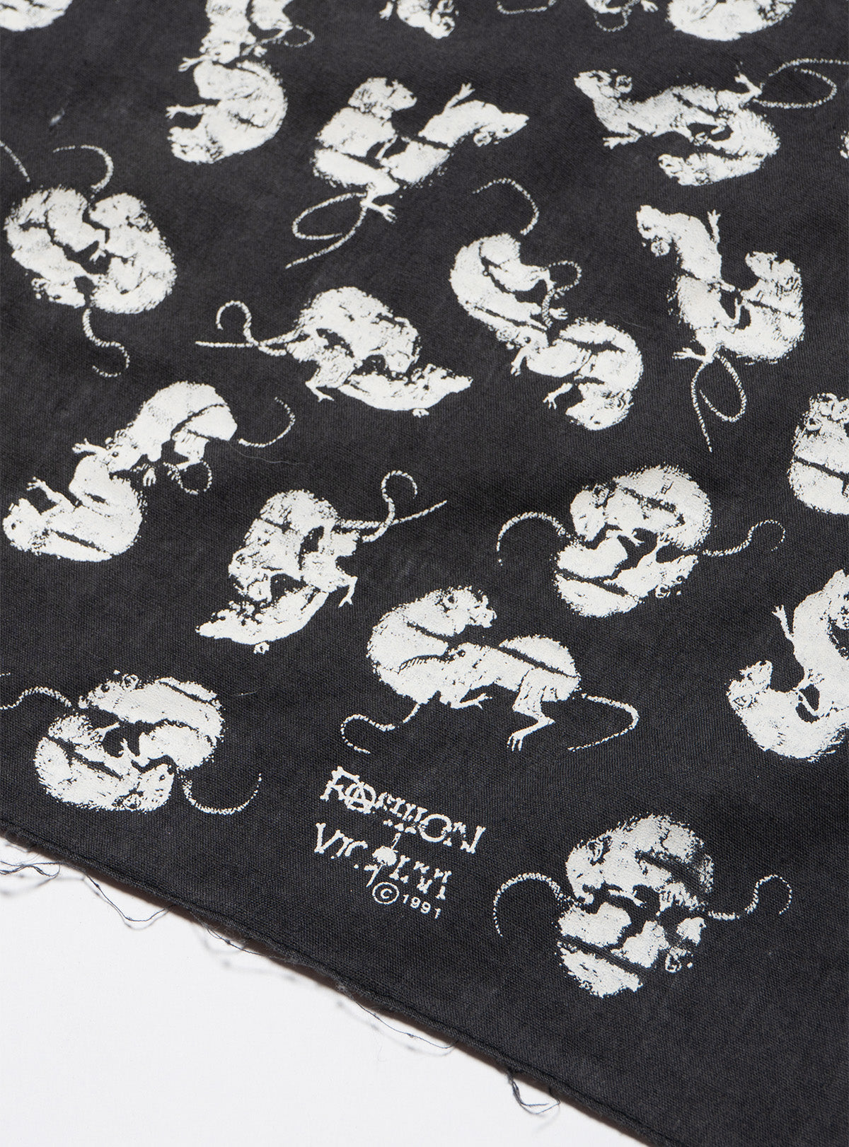 UNIF Vintage Fashion Victim Rat Bandana