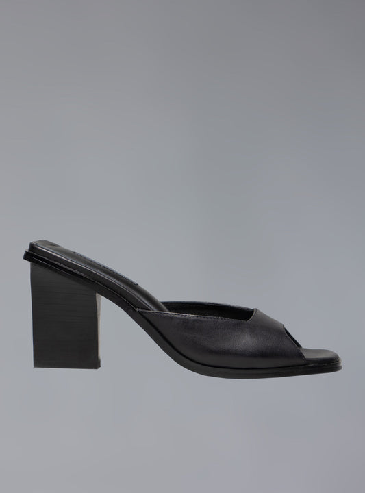 UNIF Snark Heel