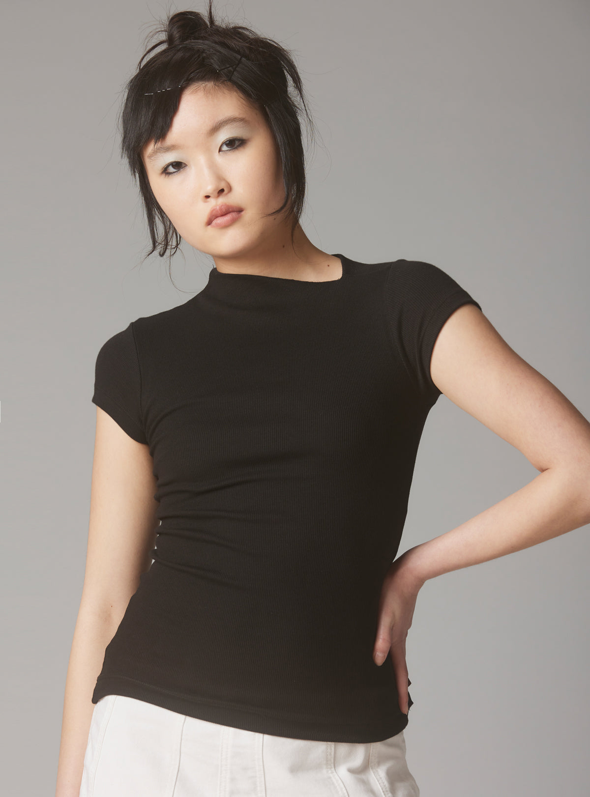 UNIF Rib Asymmetrical Cap Sleeve